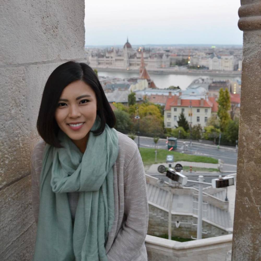 Meet your Posher, Helen